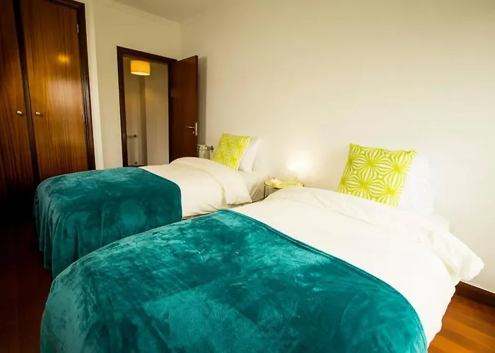 Casa Da Torre Com Garagem Gratuito Lejlighed