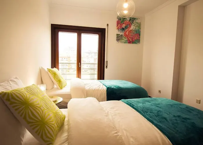 Casa Da Torre Com Garagem Gratuito Lejlighed *